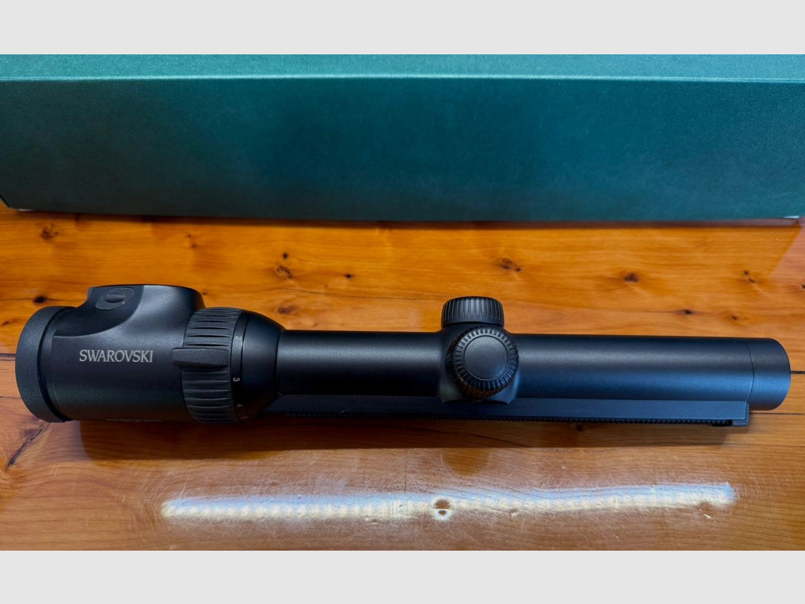 Swarovski Z6i 1-6x24 SR – Reticolo 4-I – Binario Swarovski – Vetro da caccia per battuta