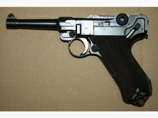 Luger P08 DWM 1915