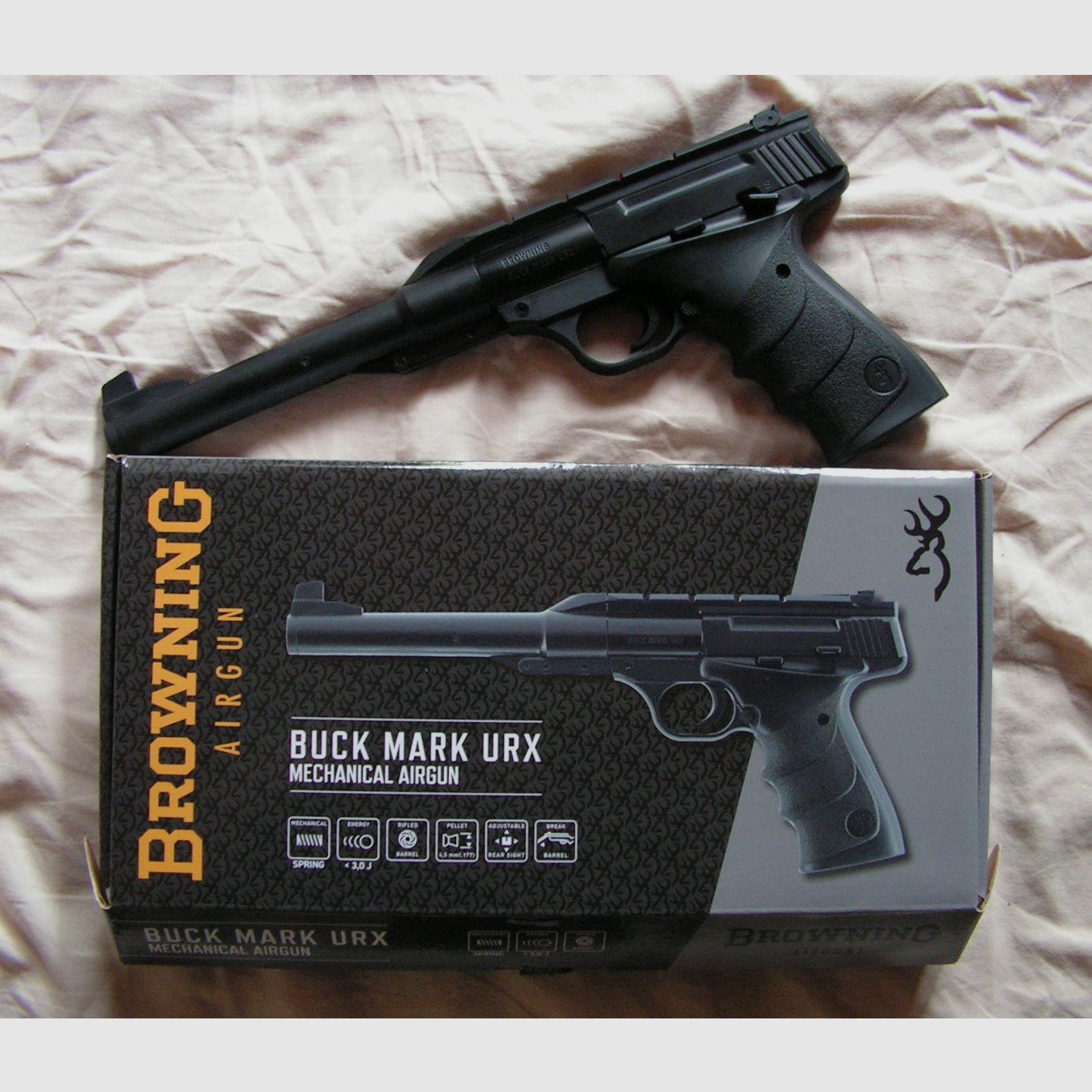 Browning Buck Mark URX luchtpistool, afbeelding 6 van 6