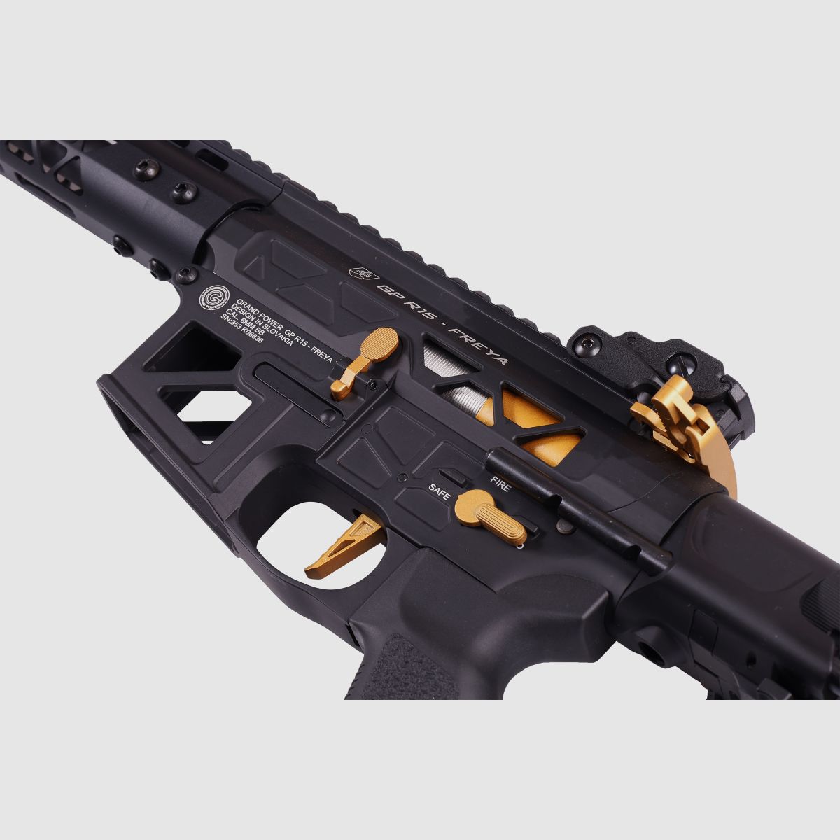 GP R15 FREYA ALPHA Full Skeleton PDW 13" gen.2 M-LOK Czarny/Złoty S-AEG Wolne od 18 lat -F- | Delta Armory