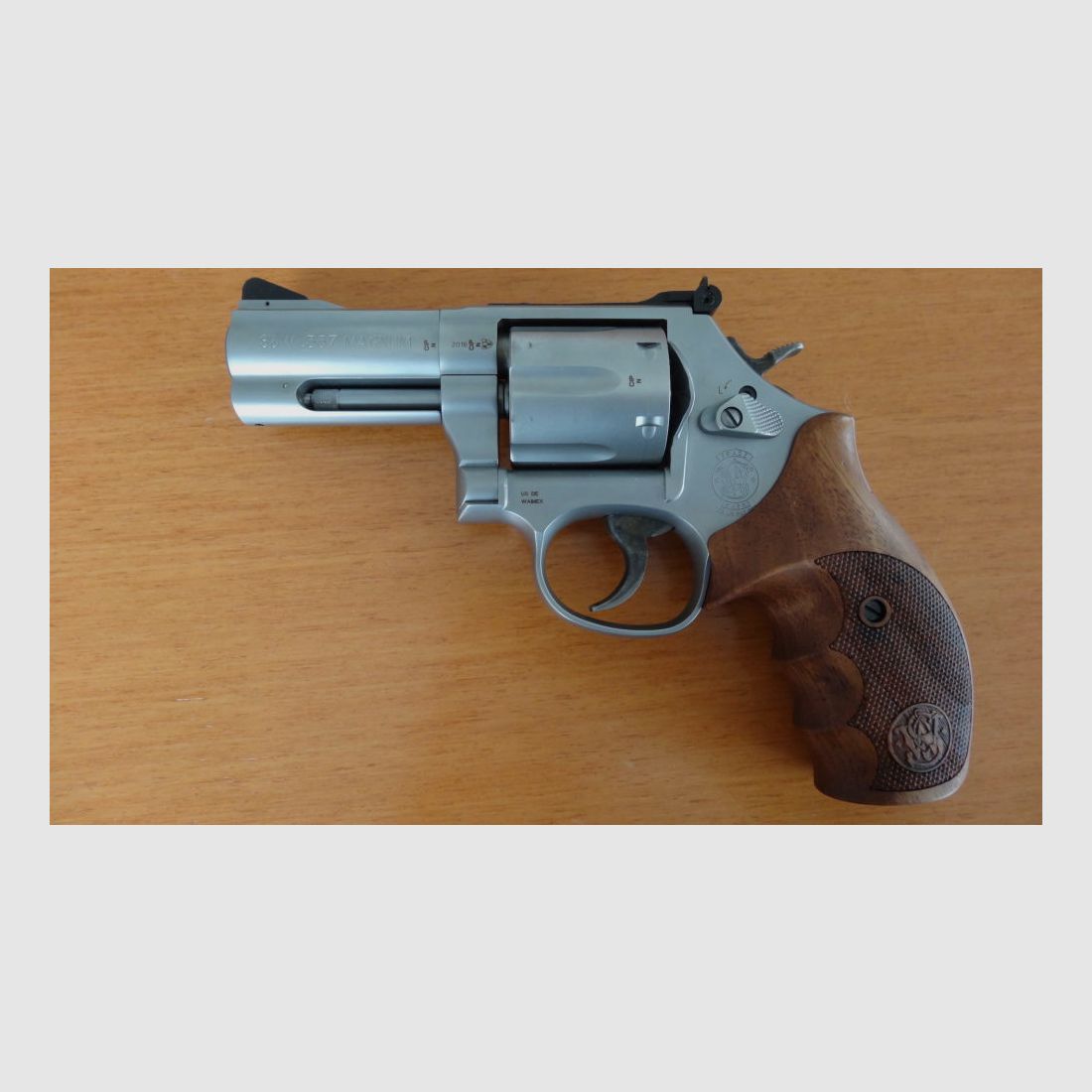 Smith & Wesson S&W REVOLVER: 686 .357 MAGNUM SECURITY SPECIAL 3" LOOP