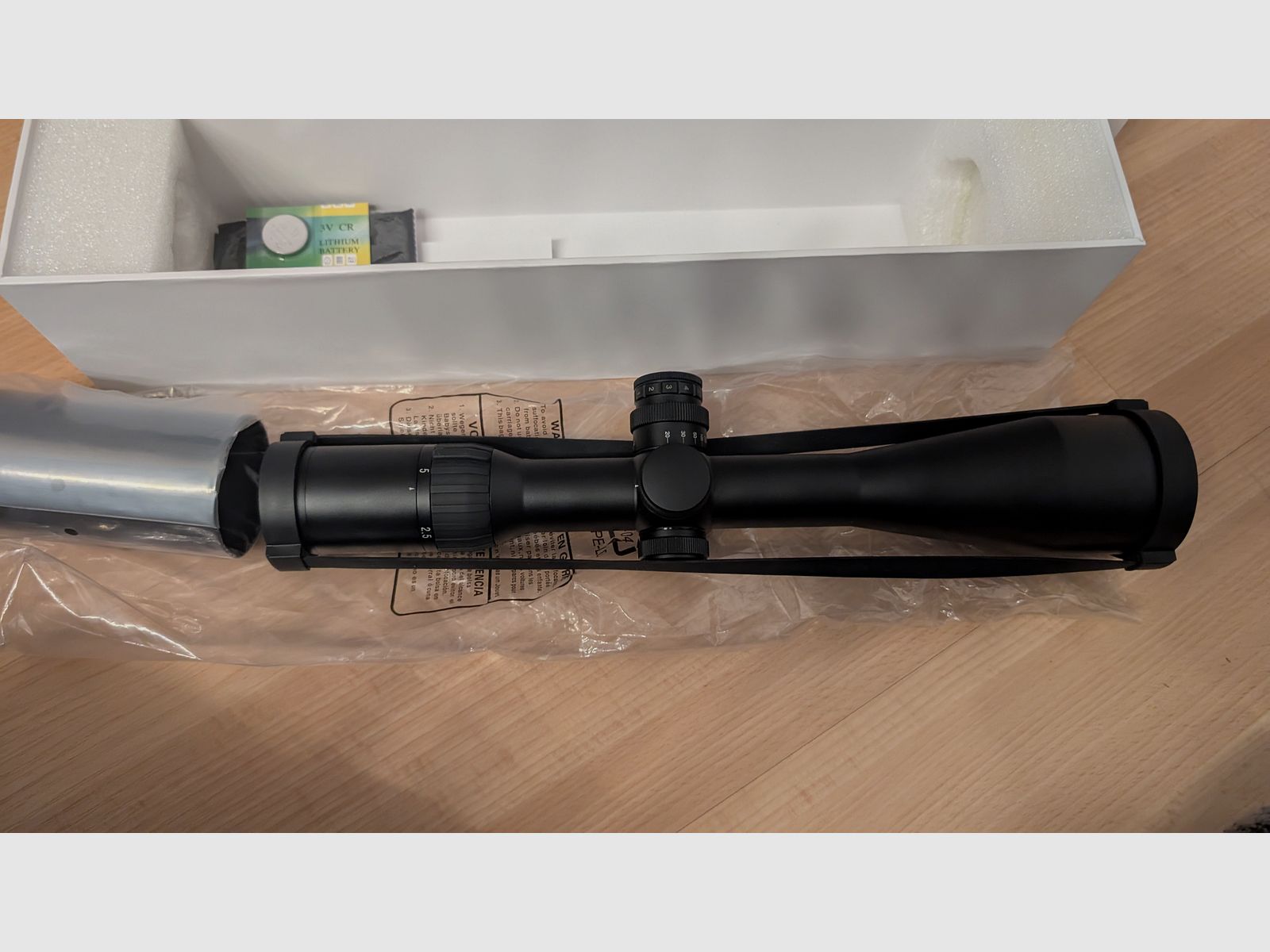 Hawke Frontier 30 SF 2.5-15x50 SF: 20x TMX IR