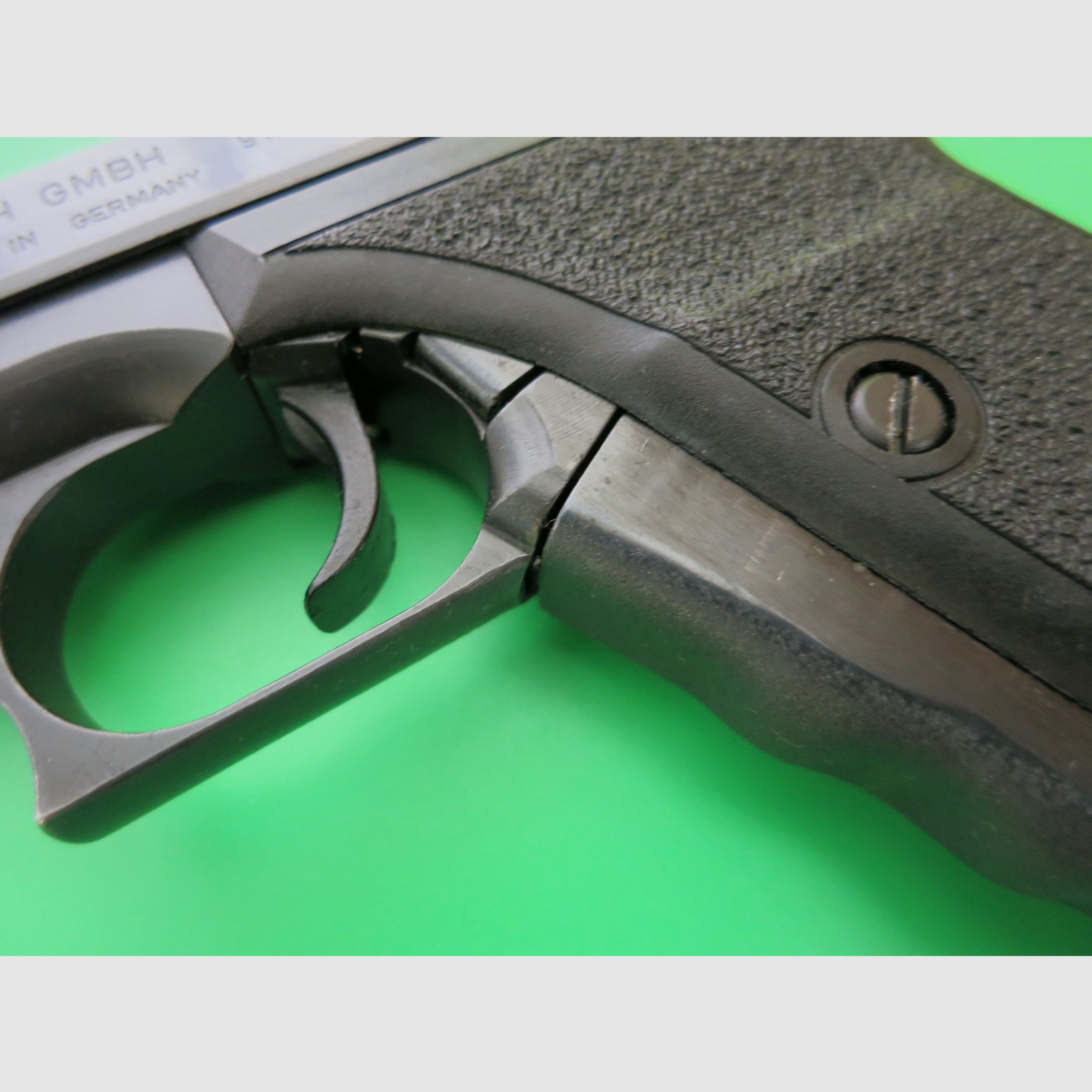 Heckler & Koch P7, PSP (Police Self-Loading Pistol), cal. 9mm Luger, 1st generation     #52