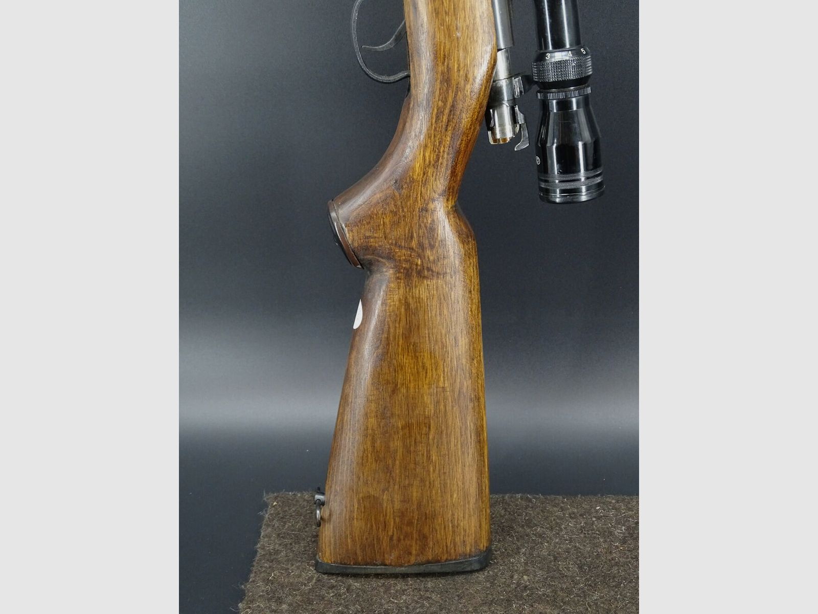 Norinco JW 12A kaliber .22lr met ZF Tasco JW 12A