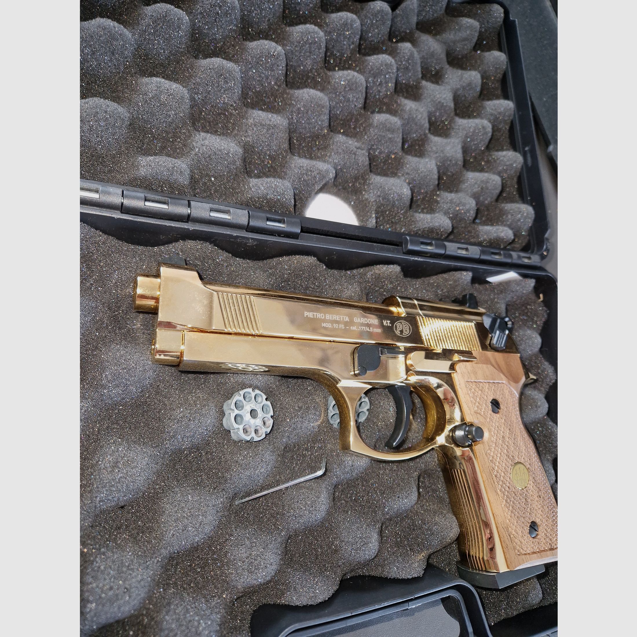 Gold beretta 92fs 4,5 diabolo, immagine 4 di 4