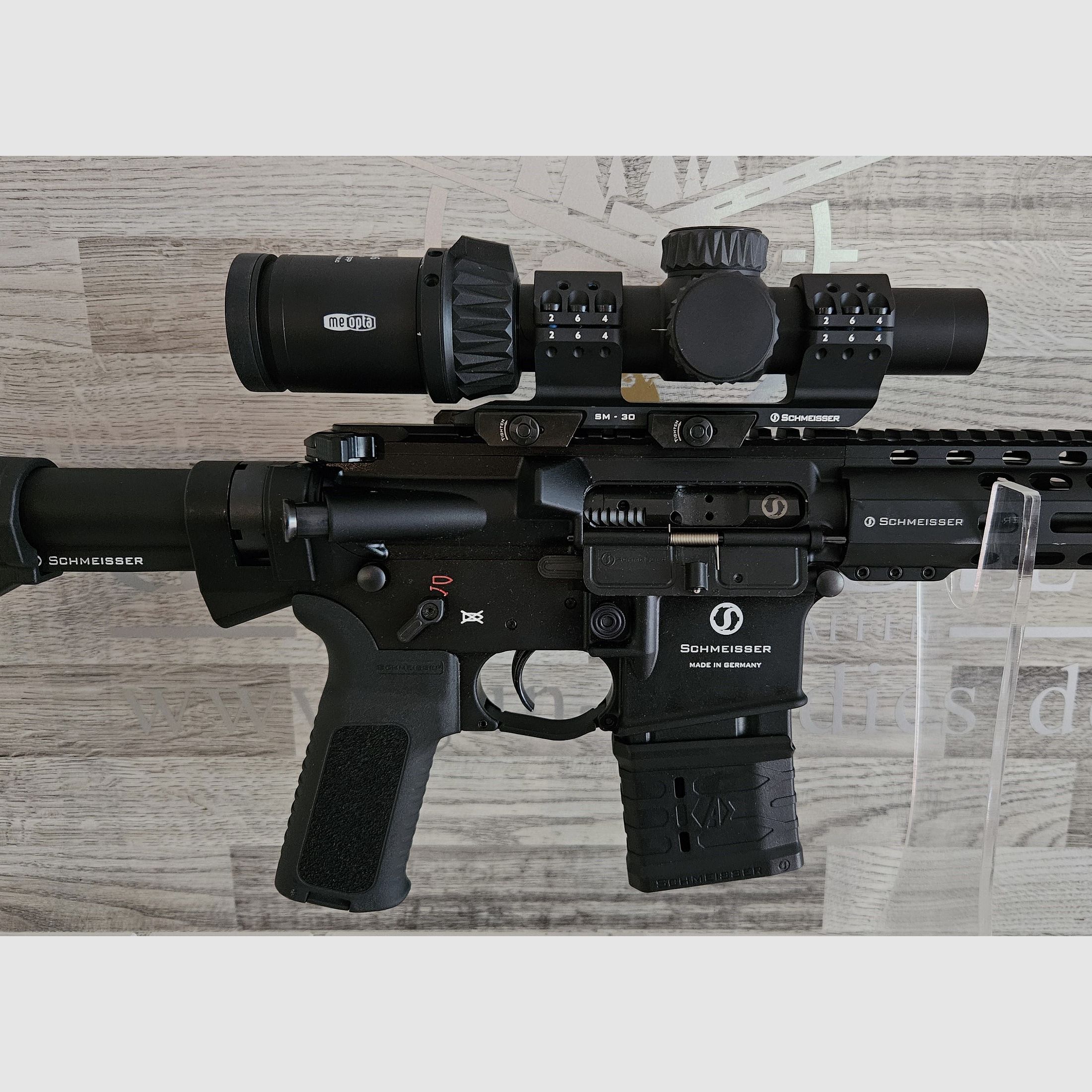 Brand new from the specialist trade - Schmeisser AR15 S4F 10.5" .223Rem - Set with silencer + Meopta scope