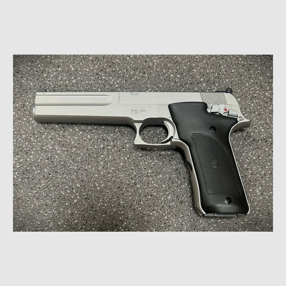 S&W Smith & Wesson 2206