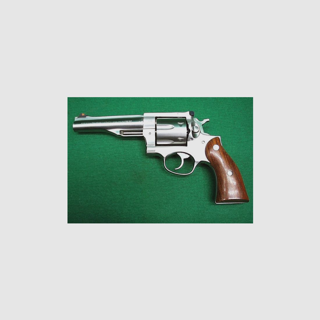 Ruger Redhawk, stainless