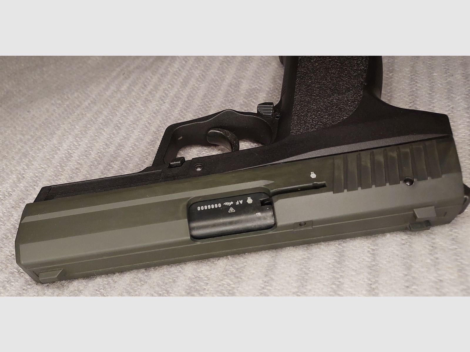 Röhm RG 96 blank firing pistol blued (PTB 699)