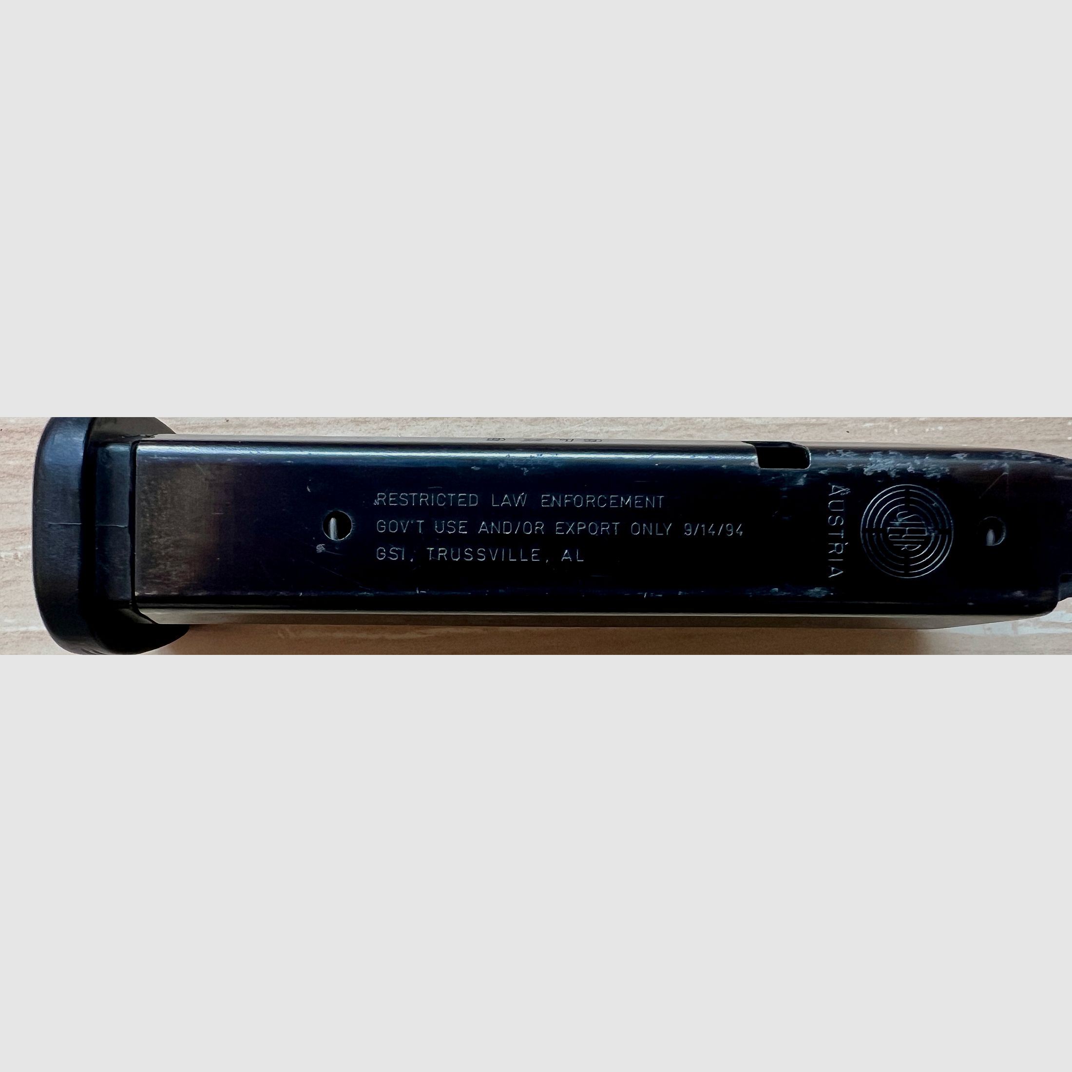 Original Steyr M9 Magazin – „Law Enforcement Only“ – glanzbrüniert – Sammlerstück – kein MEC-GAR Nachbau, Bild 4 von 4