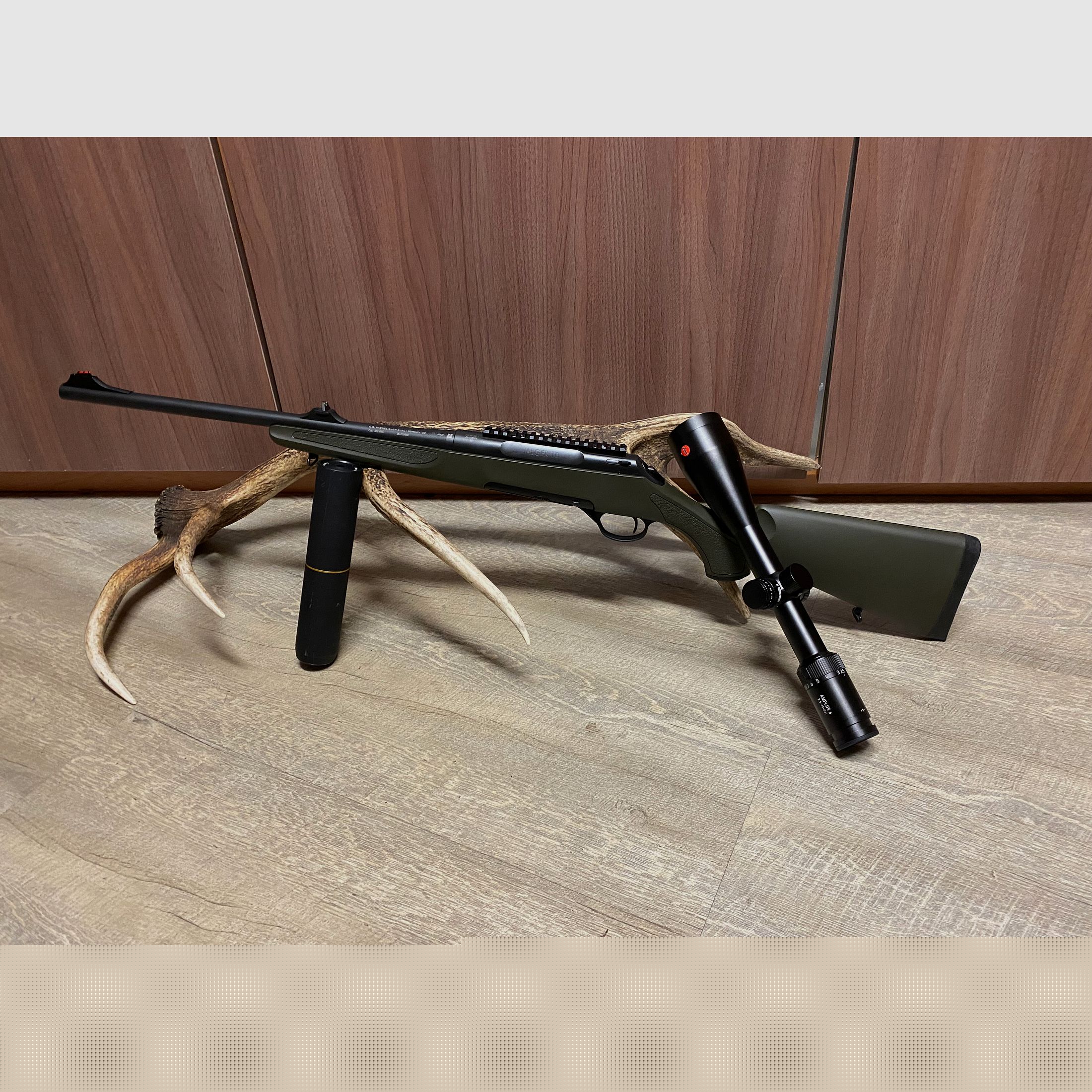 Haenel Varmint Jaeger 10, with Leica Amplus 6 2.5-15x56 i