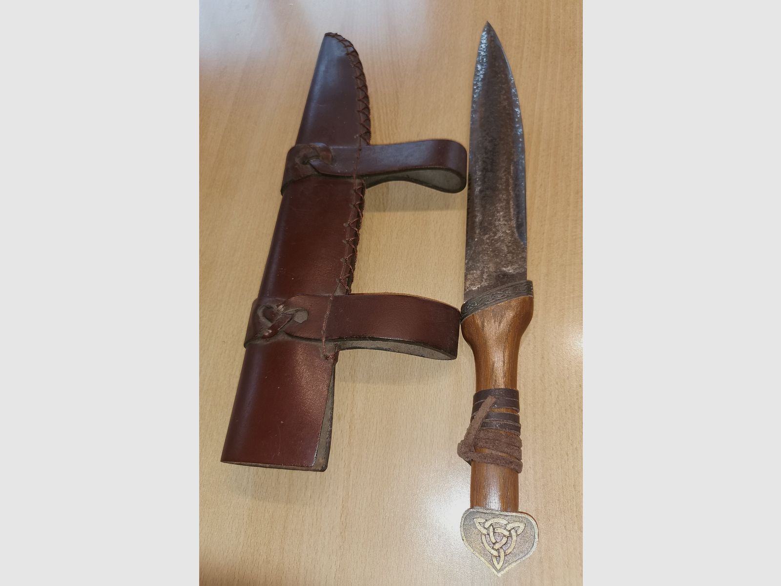 (FIXED PRICE - SHIPPING GERMANY INCLUDED IN PRICE) Skramasax/Saxon Sax Knife with Sheath