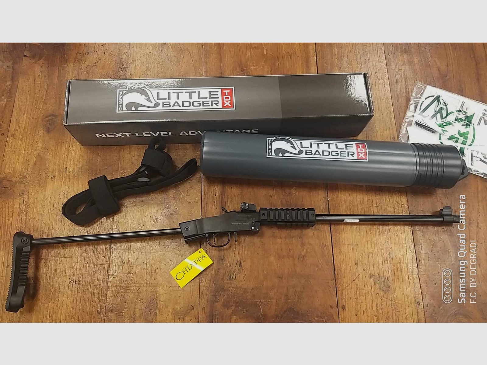 CARABINA LITTLE BADGER TAKE DOWN EXTREME .22LR, zdjęcie 2 z 4