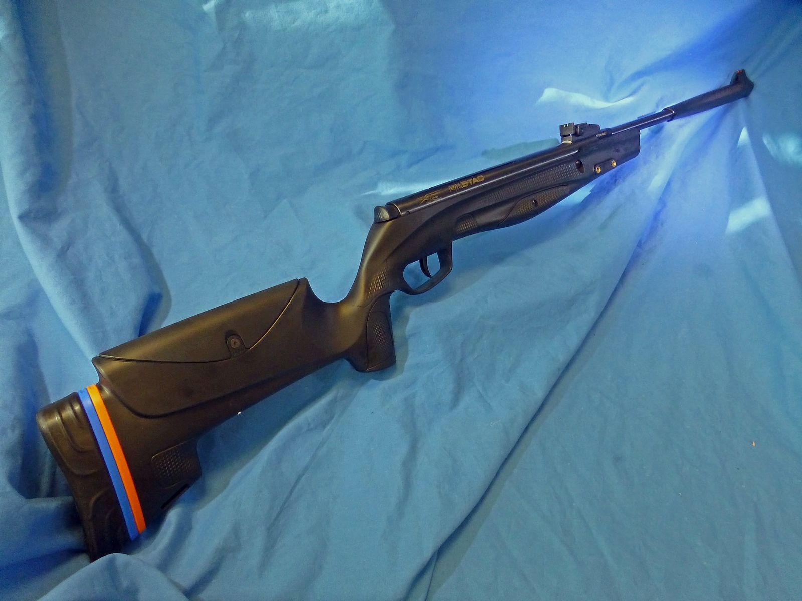 Luftgewehr STOEGER RX5 TAC, Bild 1 von 2