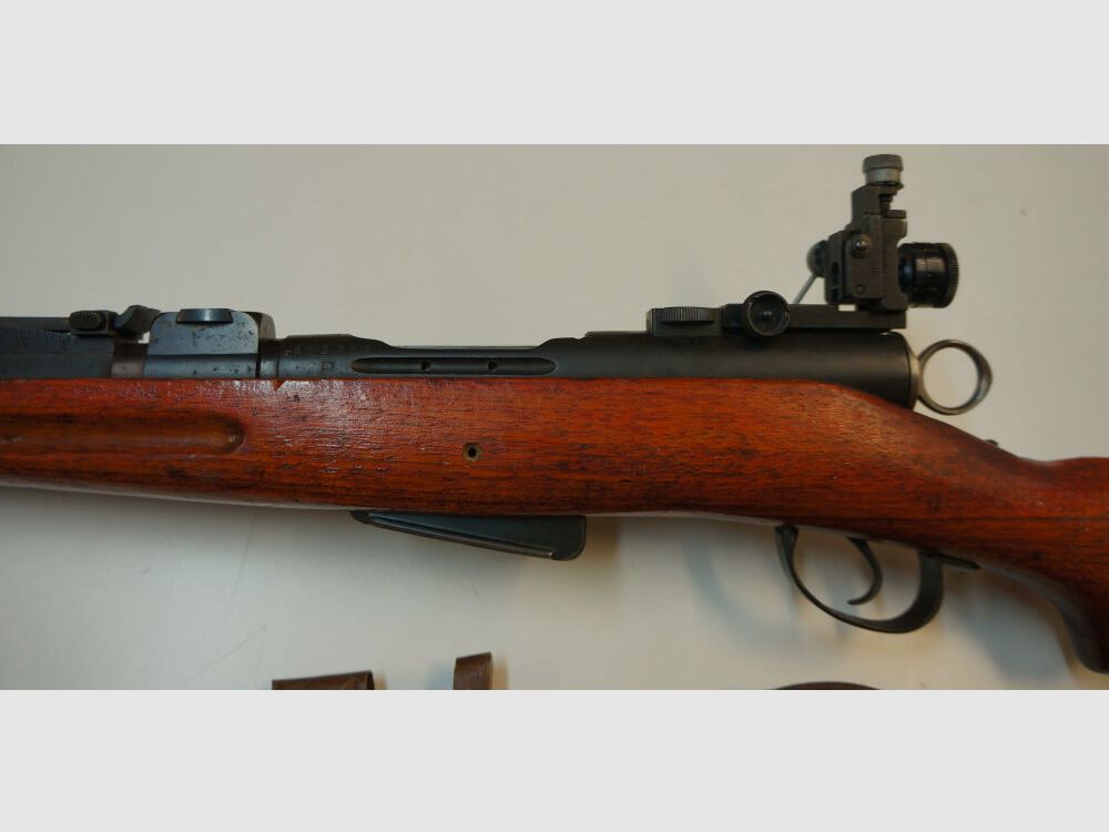 Waffenfabrik Bern Repetierbüchse W+F Bern Schweizer Langgewehr G96-11 Kal.7,5x55swiss mit Diopter und Korntunnel