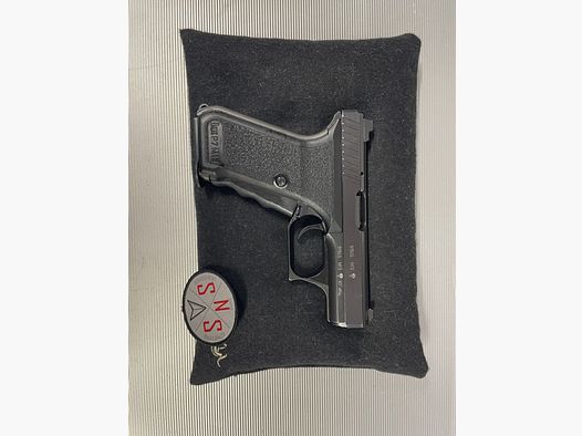 Heckler & Koch HK P7 M13 + 2 x 20 round magazines