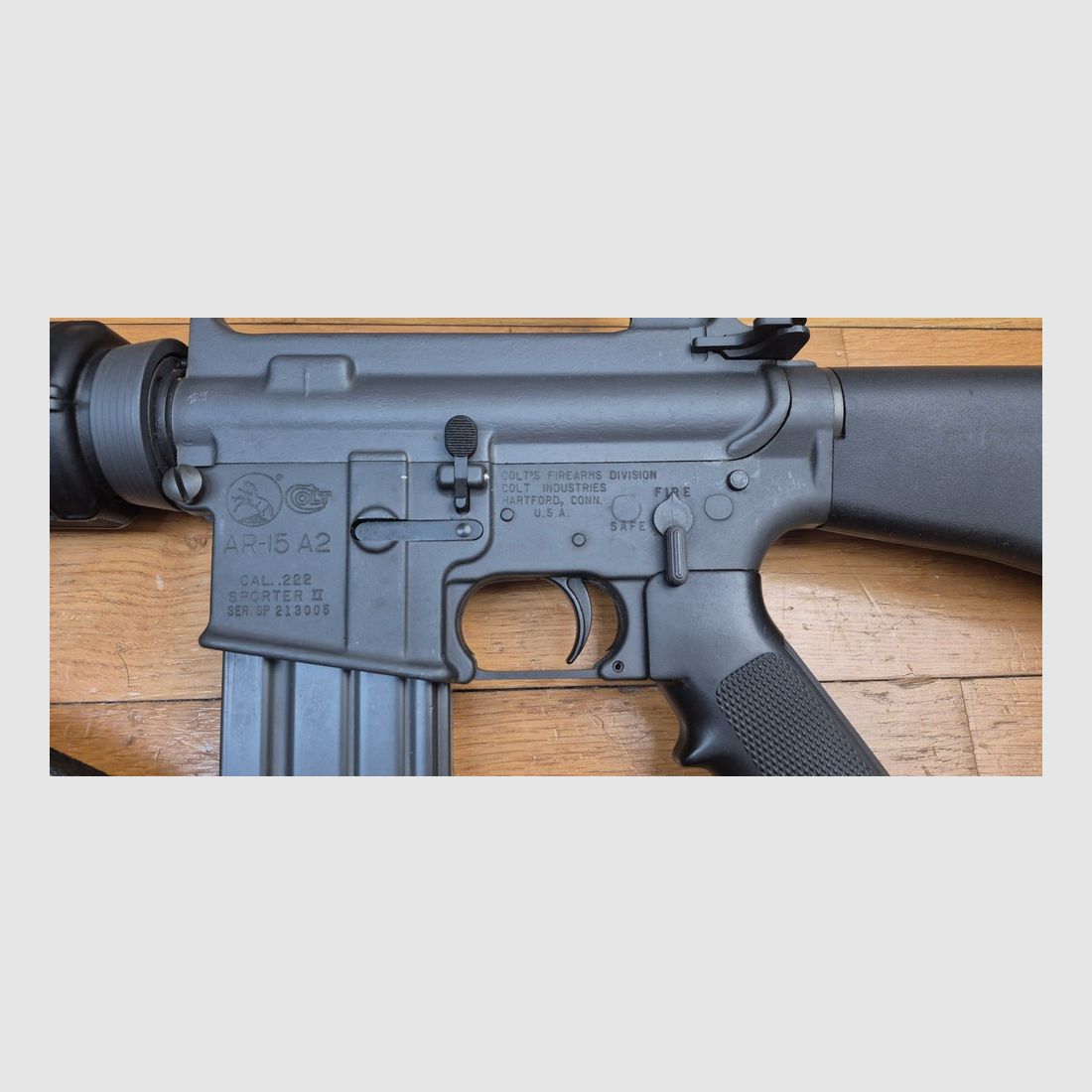 Sehr schöne Colt AR15 A2 Sporter II Repetierbüchse – Kaliber 222 rem. – 100% Colt Herstellung um 1985 – Zwischen der M16 A1 und der M16 A2 im Colt Stammbaum – Exzellente Standwaffe von hoher Qualität für Fans der AR15 Plattform – TBE++, Bild 7 von 43