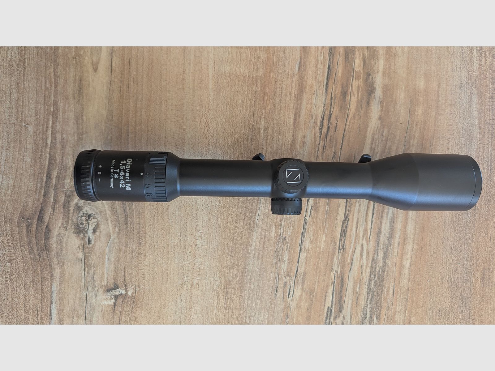 Zeiss Diavari VM 1,5–6x42 T* Zielfernrohr – neuwertig inklusive. Blaser Sattelmontage 