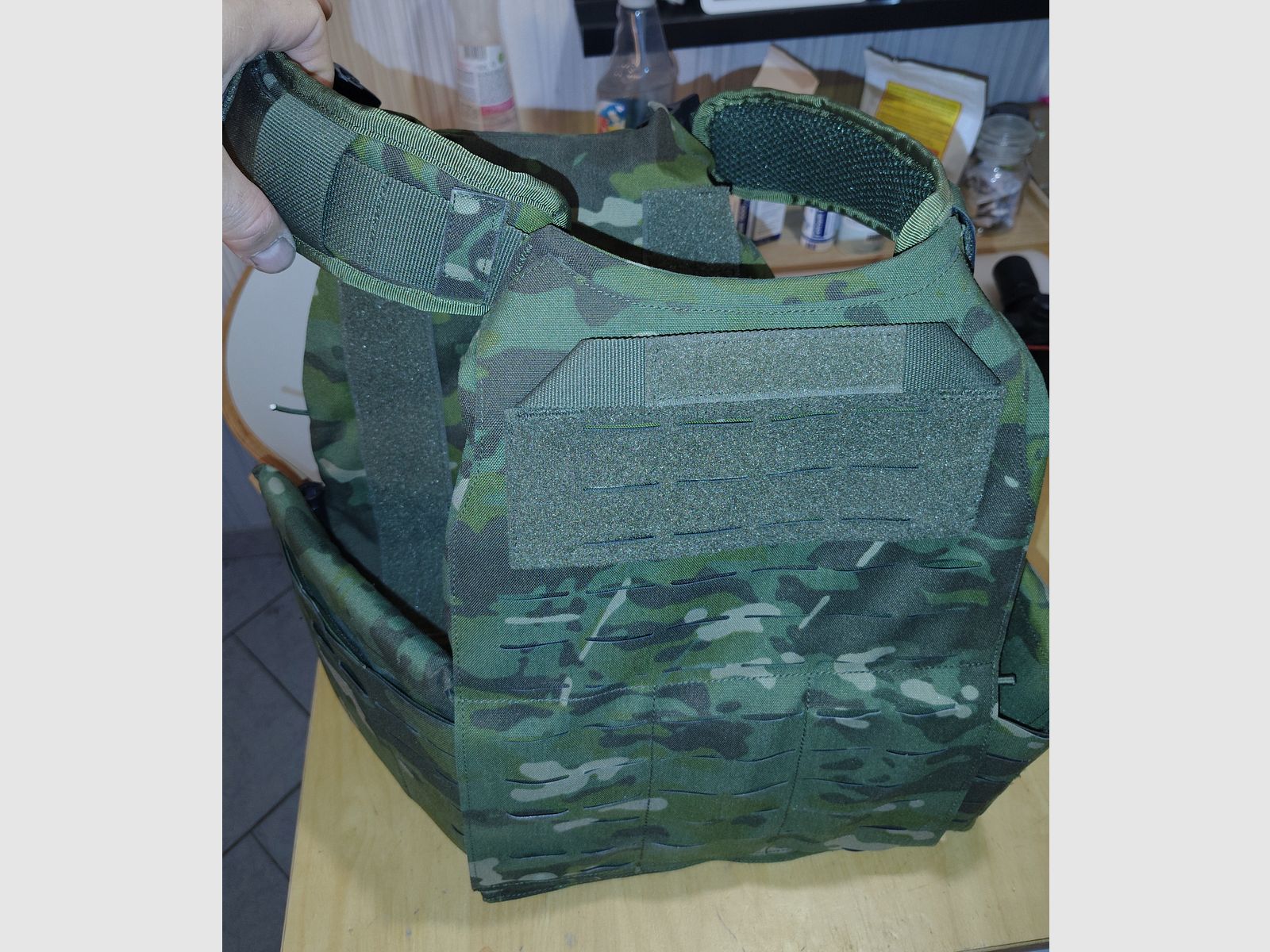 Tacowl ALFA Tactical Quick Release plate carrier clone