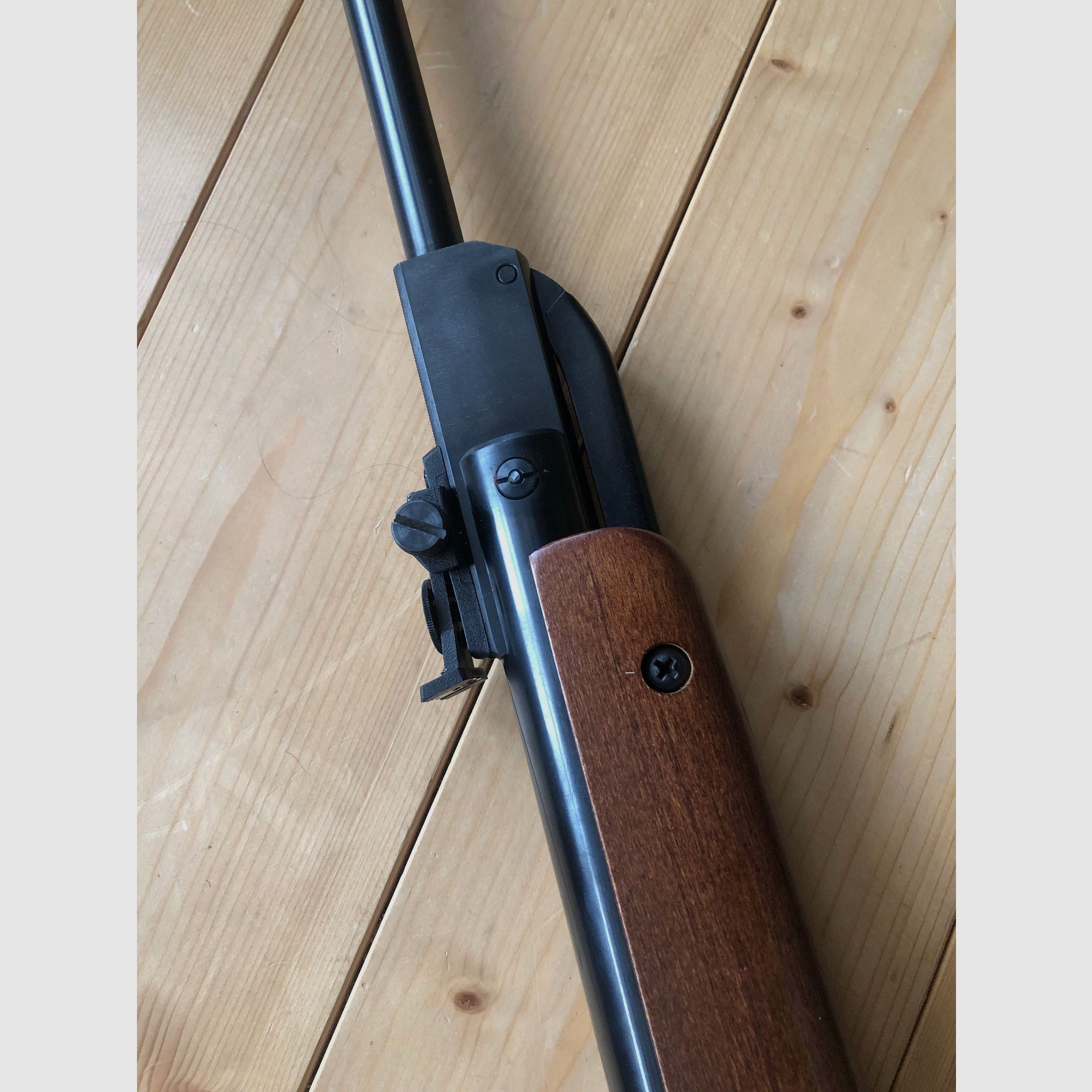 Karabinek pneumatyczny Diana Model 35