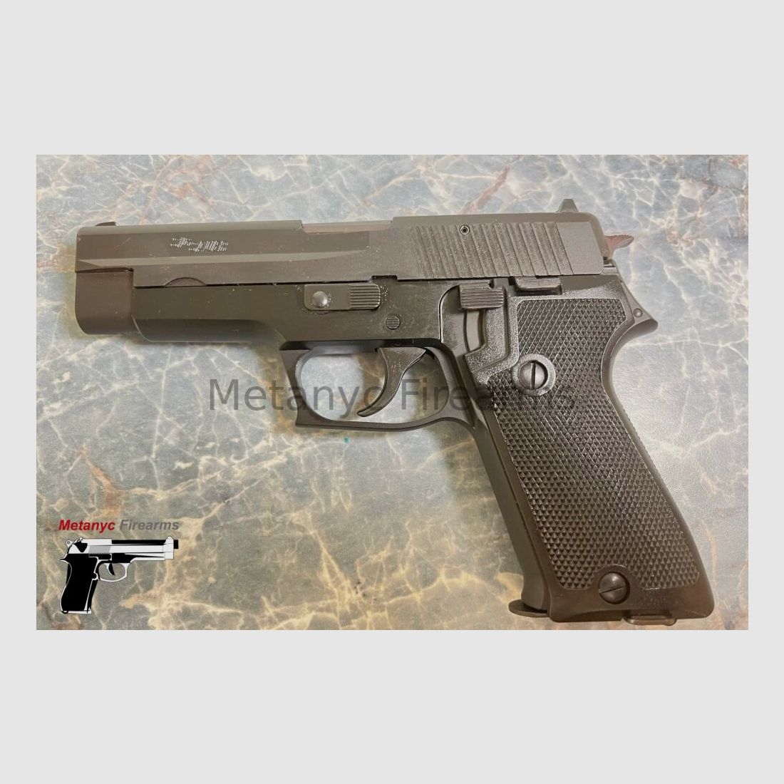 SIG Sauer P220 9mmLuger