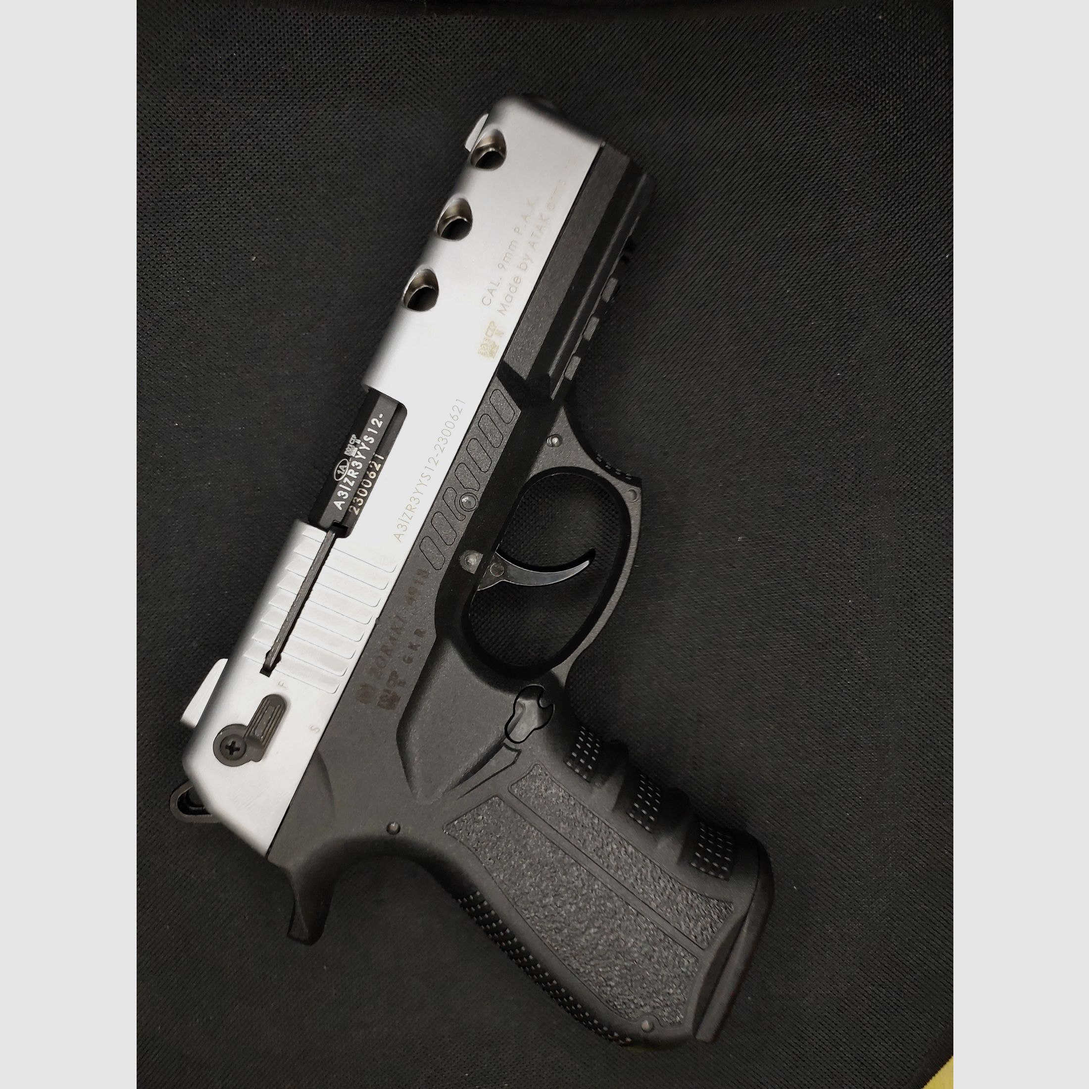 Zoraki 4918 pistolet d'alarme cal. 9mm P.A.K. (PTB 1110) Titan - neuf !