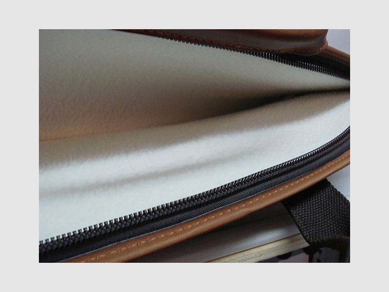 Tourbon aus hellem engl. Leder - 129cm Länge