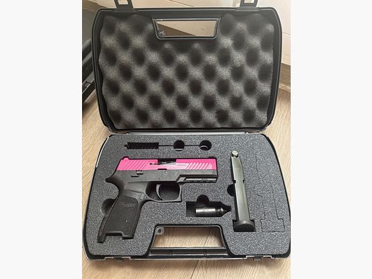 SIG Sauer P320 Pink – 9 mm P.A.K. – Nieuw – 120 €