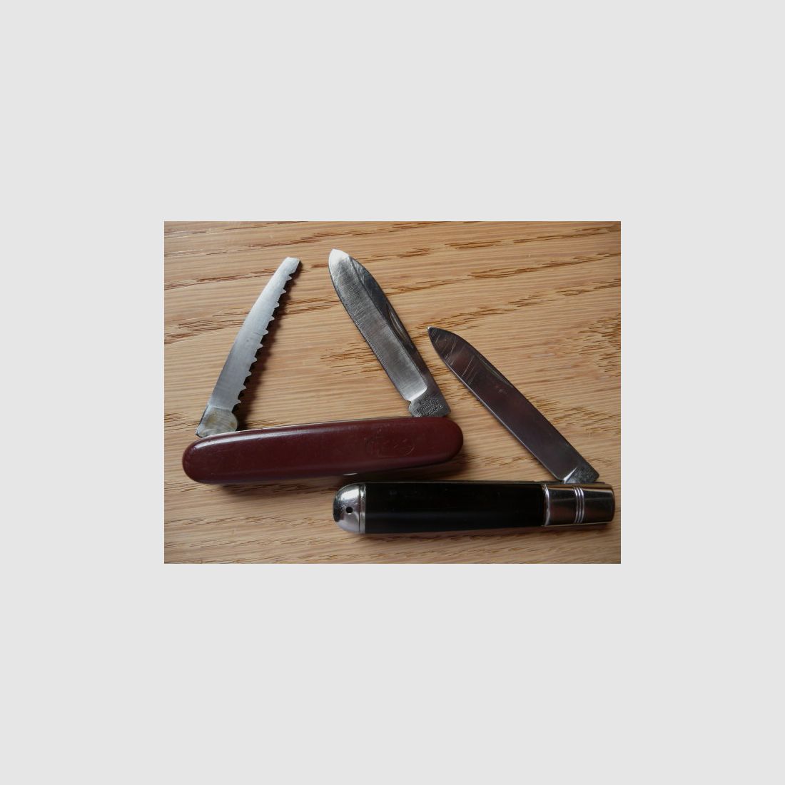 2 alte Taschenmesser v. Richards & Rogers (Sheffield, England), Carbon, Saege