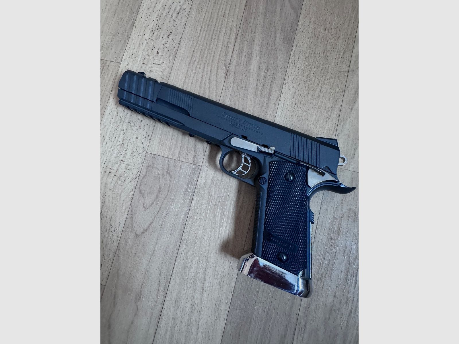 Sport 6mm WSCG-103 CO₂ Airsoft – NBB