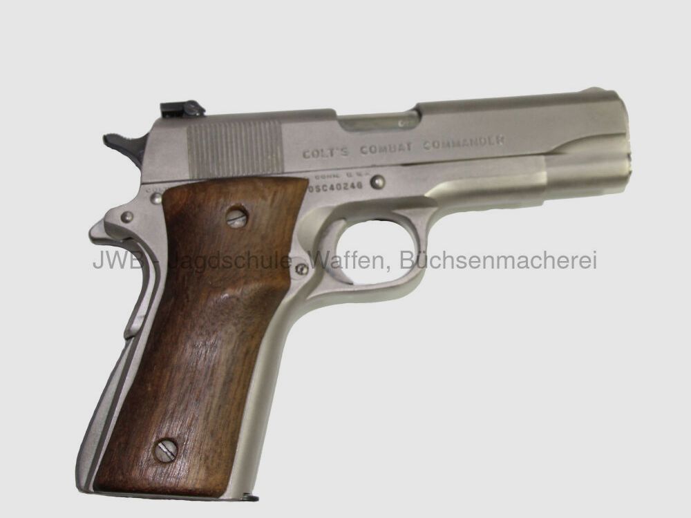 Colt	 Combat Commander