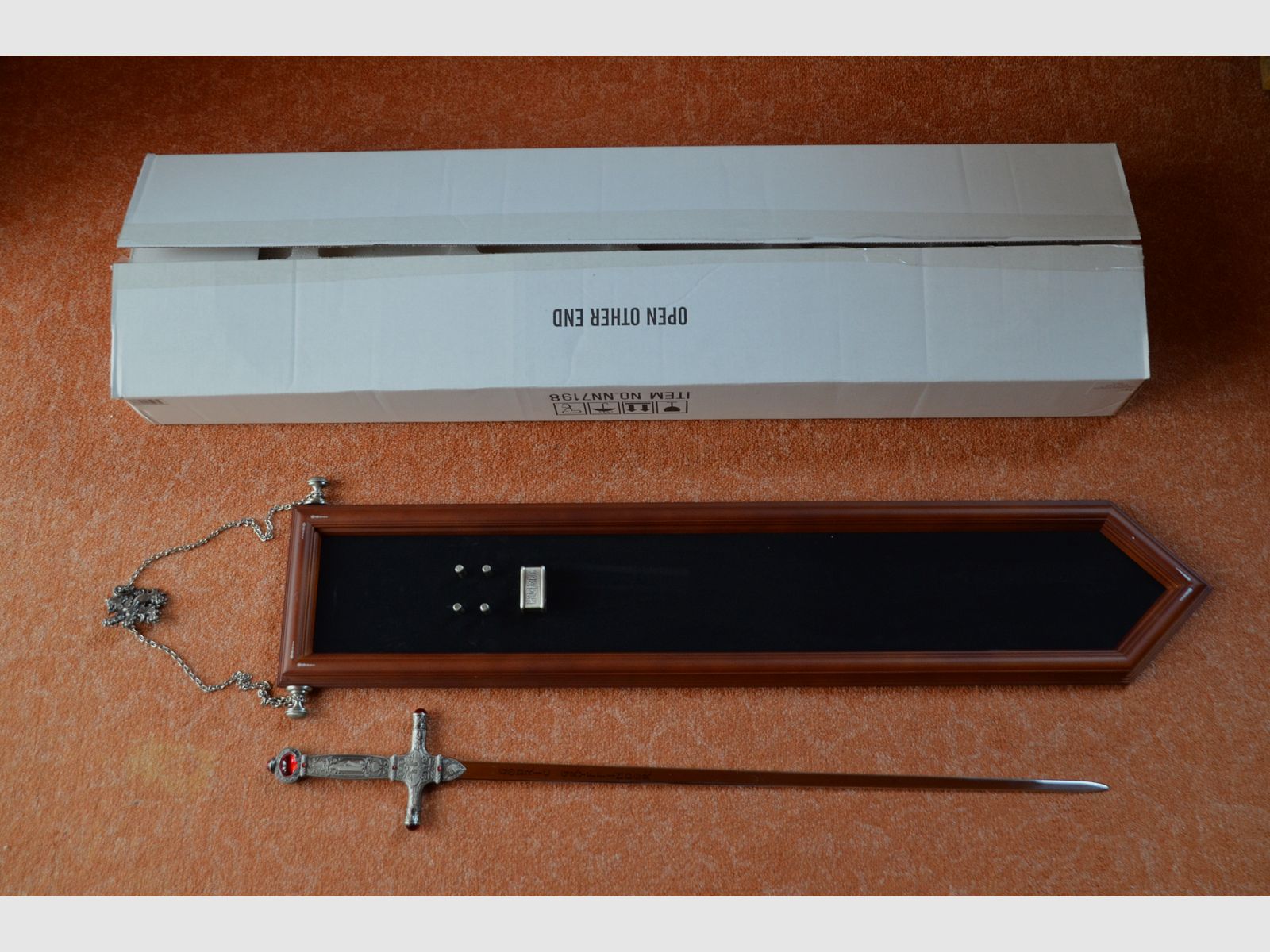 Harry Potter, Schwert von Gryffindor, Die edle Sammlung