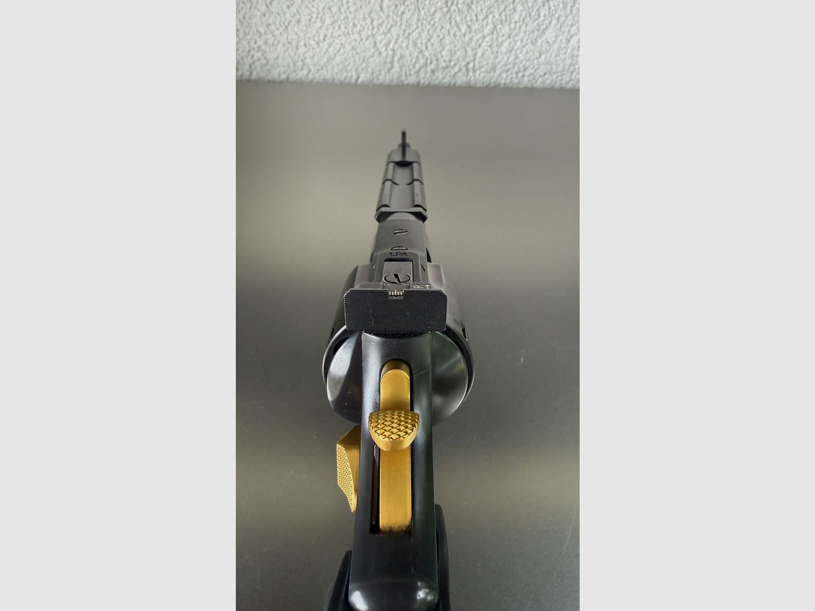 Smith & Wesson 629-6 Stealth Hunter