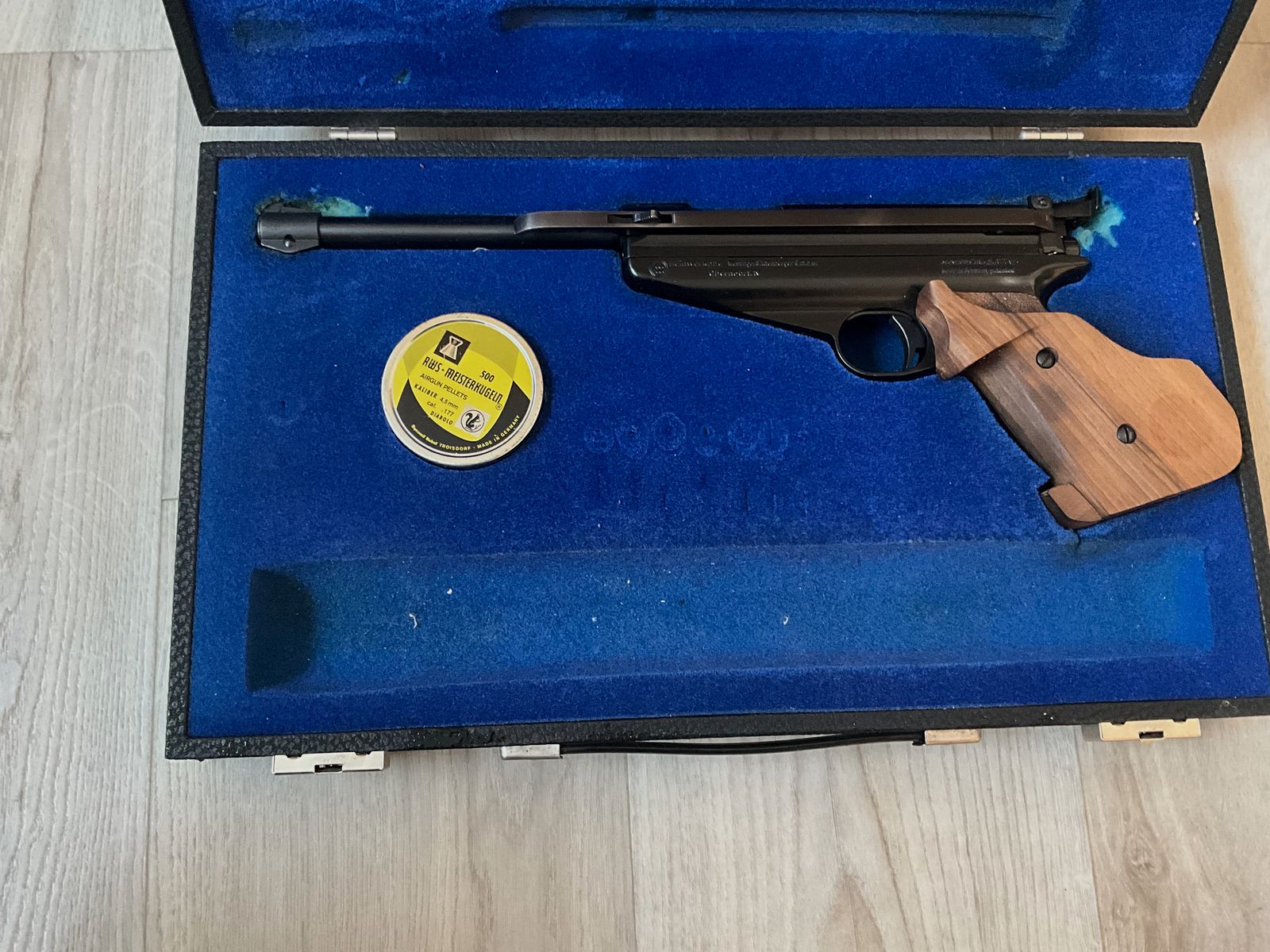 Feinwerkbau Match Pistola ad aria compressa LP65