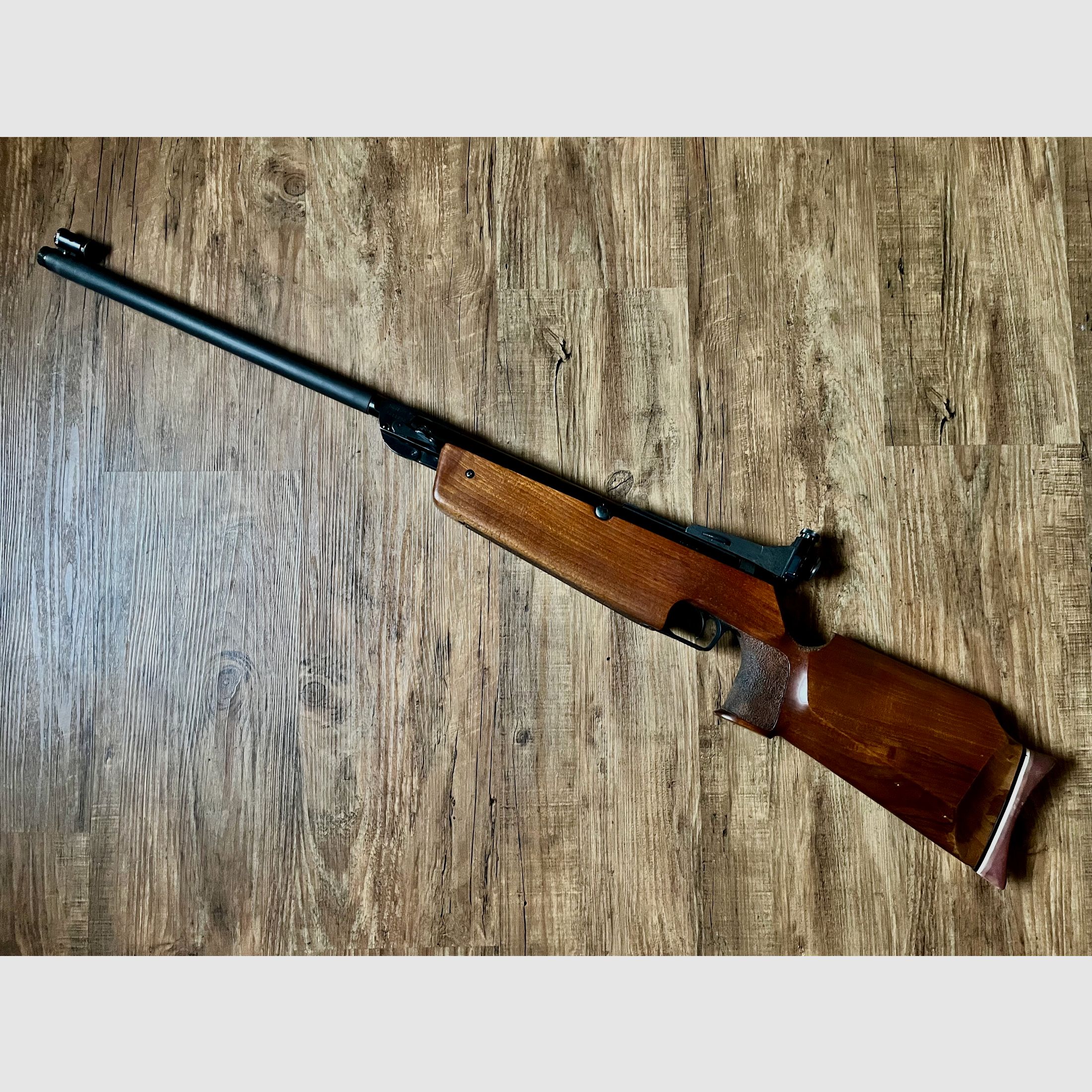 Air rifle Diana model 66