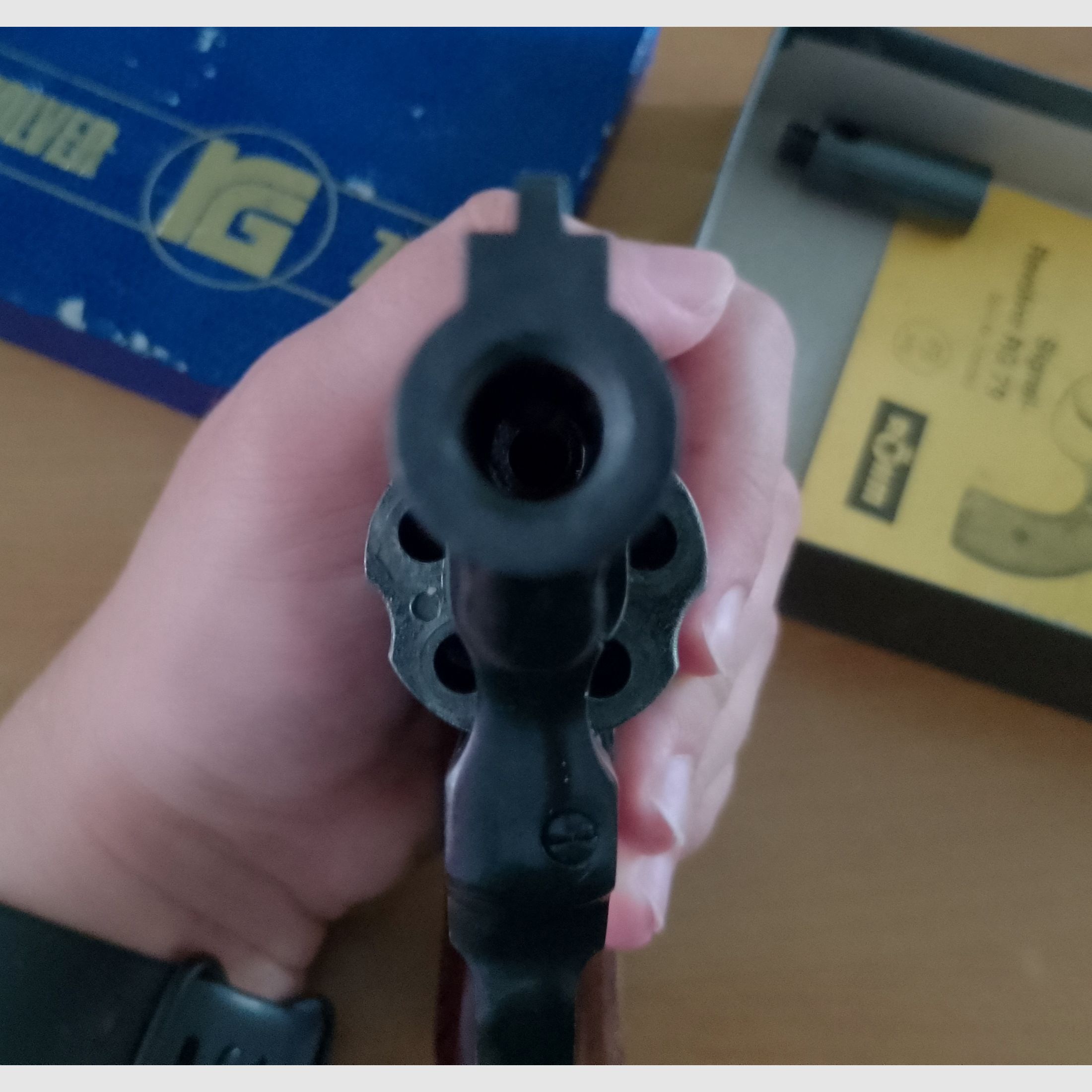 Seltener Röhm RG 79 im Kaliber 9mm Knall/ PTB 243 komplett mit Zubehör!
