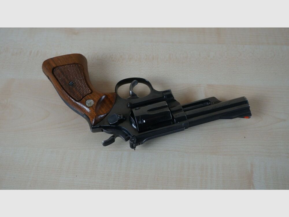 Smith & Wesson 19 -2