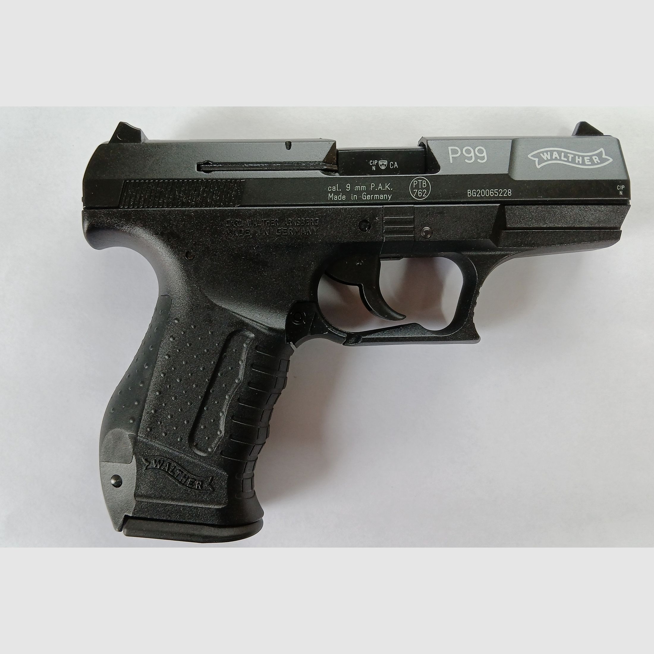 Umarex Walther P99 9mm Schreckschuss NEU !