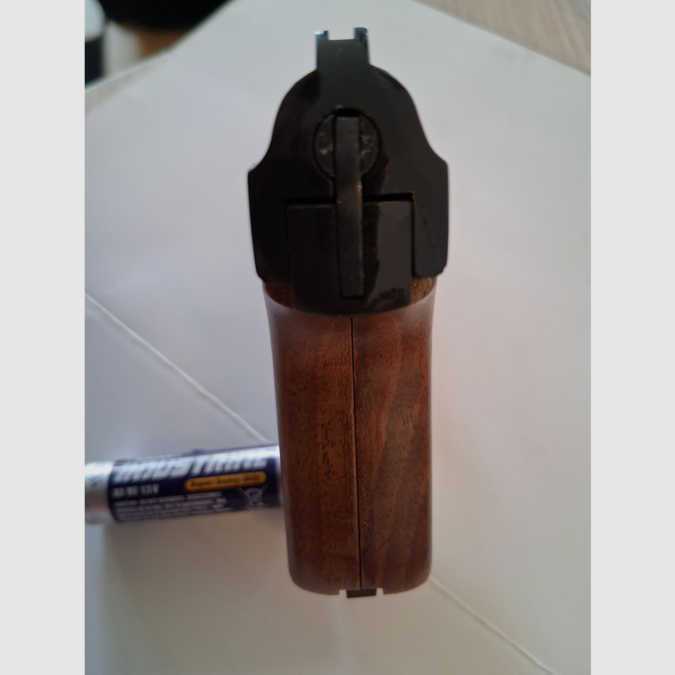 Sammler aufgepasst !!! HS Mod. 5A "G" Holzgriffschalen, Ersatzmagazin, TOP Zustand, ungeschossen