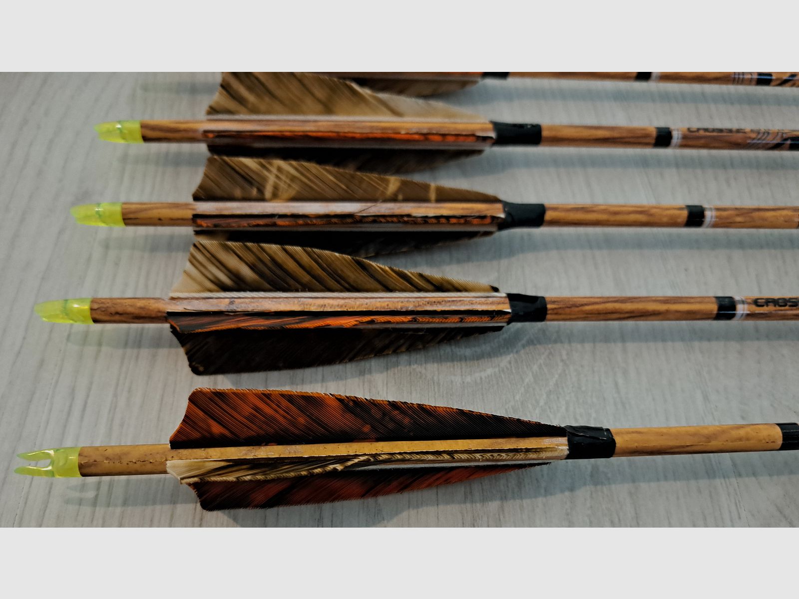 Koreański łuk KAYA Black Cat 60 funtów 52 cale + strzały + 2x zapasowe cięciwy + torba