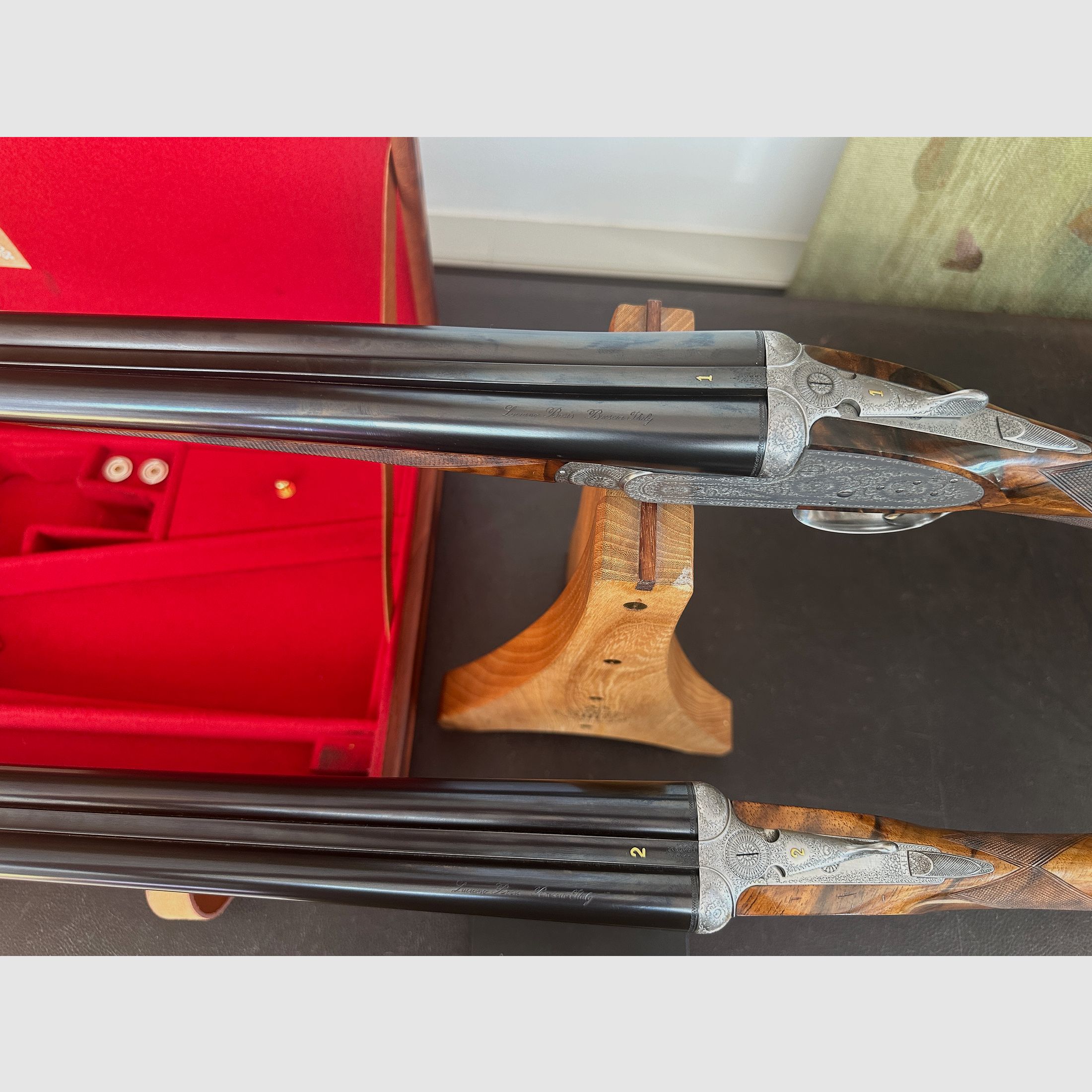Luciano Bosis Queen - Fine side-lock shotgun pair in caliber 20