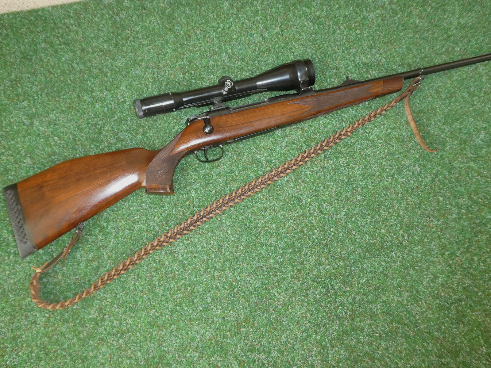 Sauer 90 in 7x64 mit Zeiss 2,5 - 10 x x56