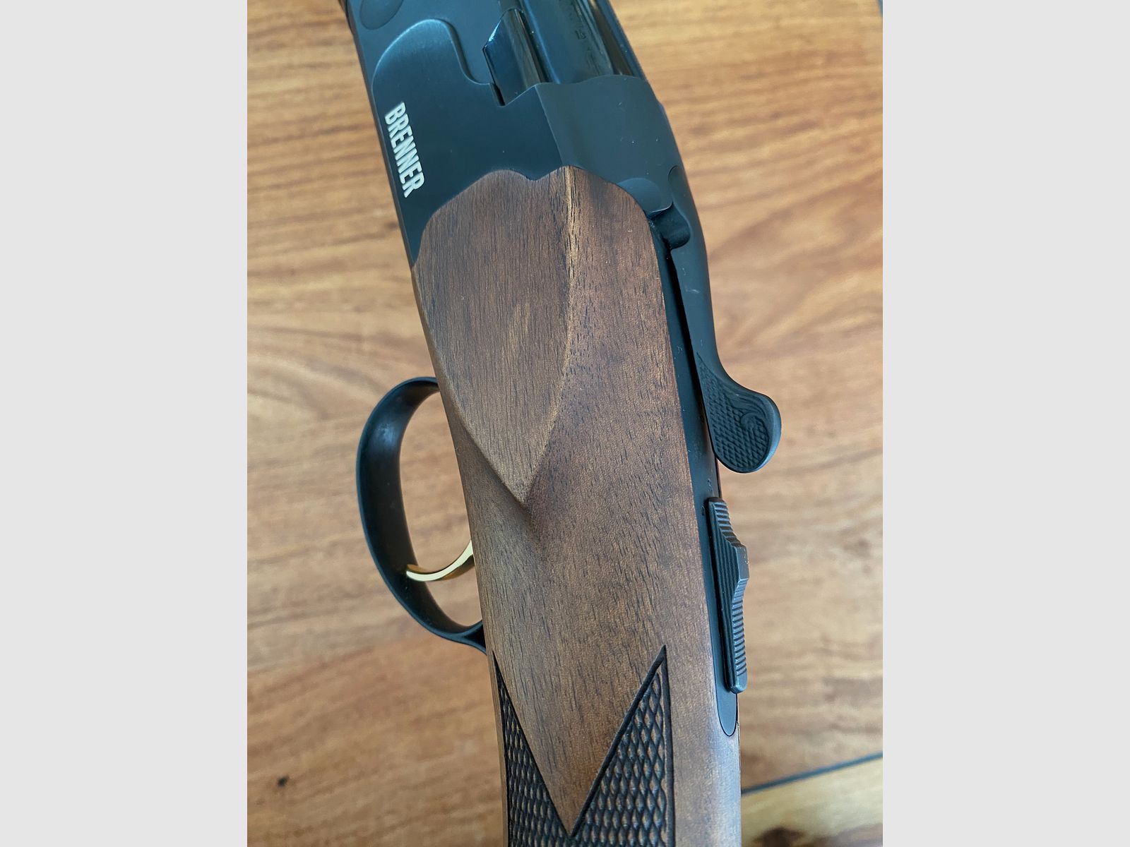 Brenner BF18 in black, 12/76, steel shot proof