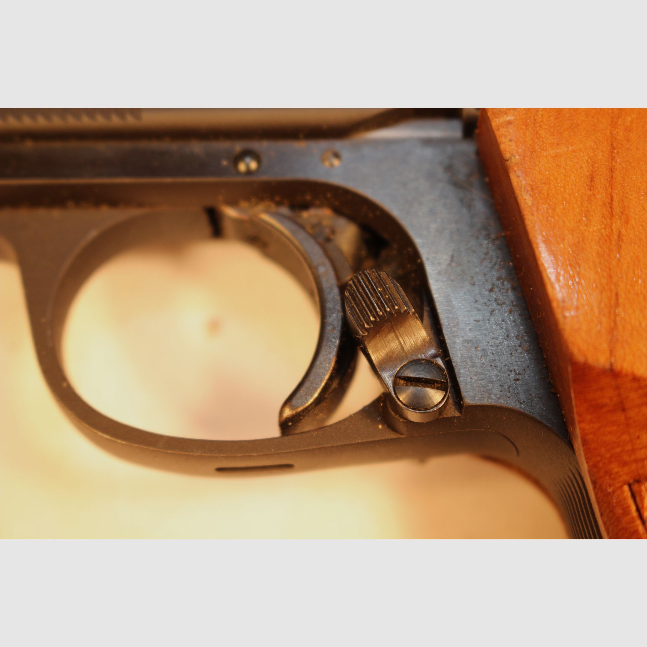 Hämmerli Model 212 Jägerschaftspistool.