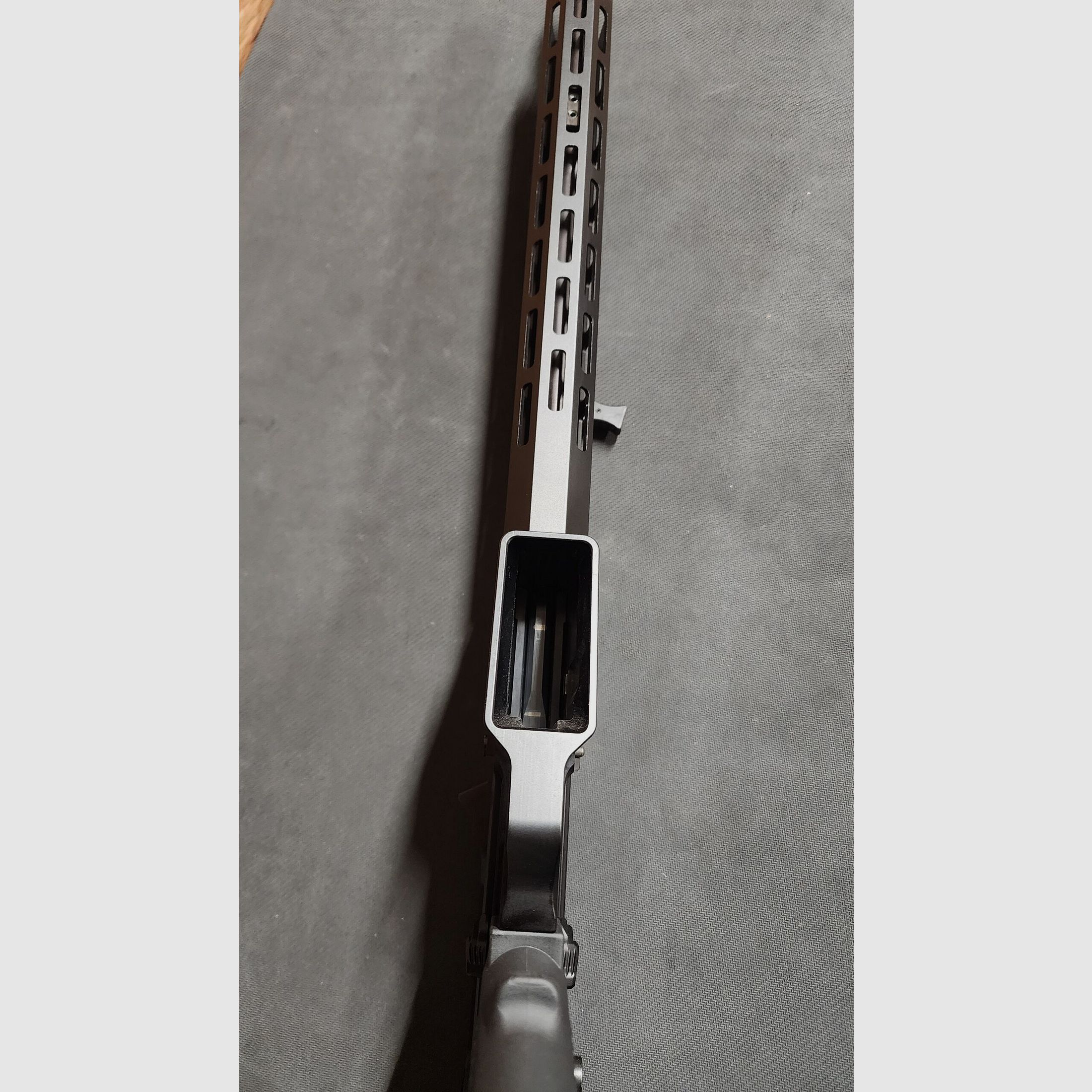 TINCK ARMS PERUN X16 Kal. 223r, Bild 2 von 2