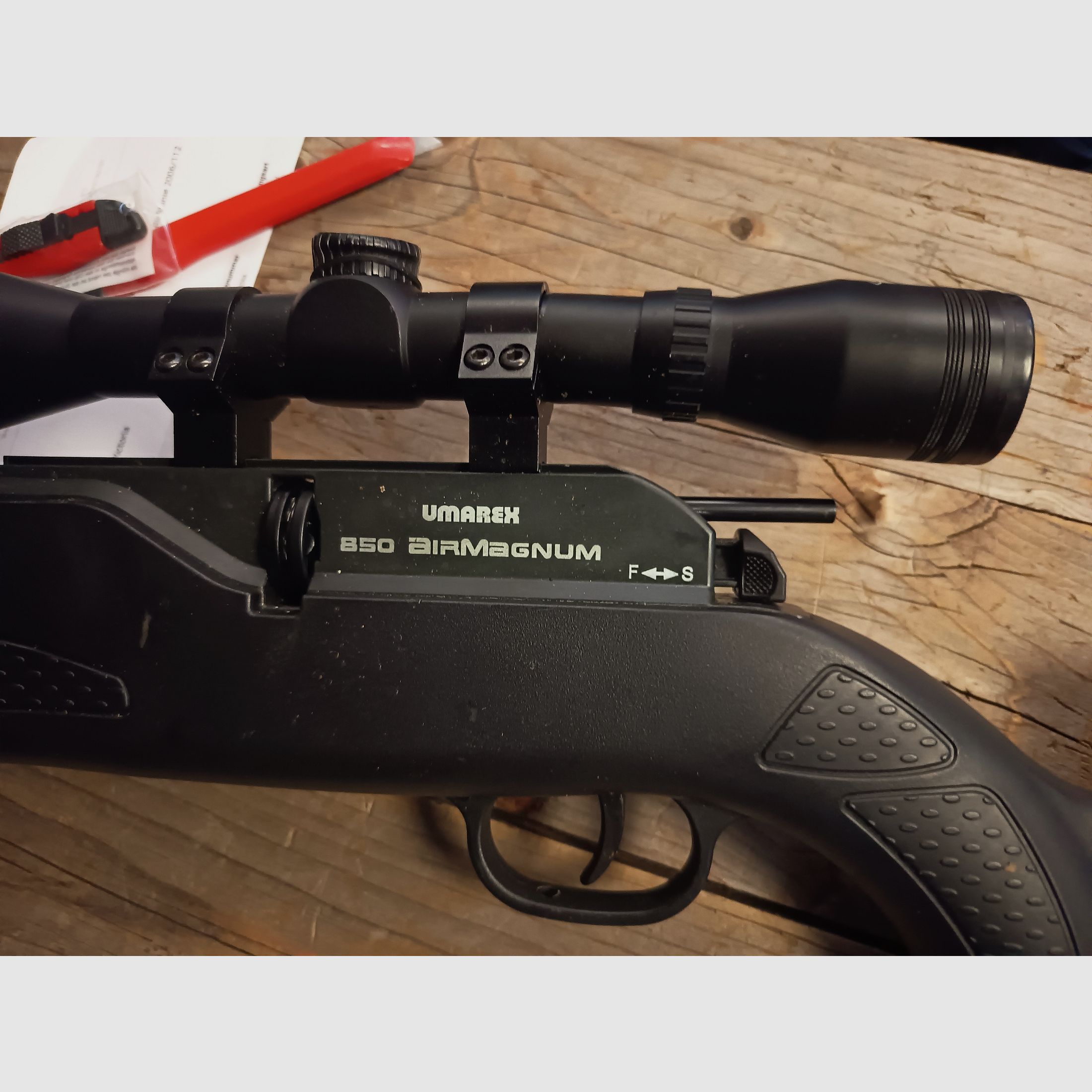 Bundle of airsoft 1 rifle 4 pistols with ammunition and gas cartridges