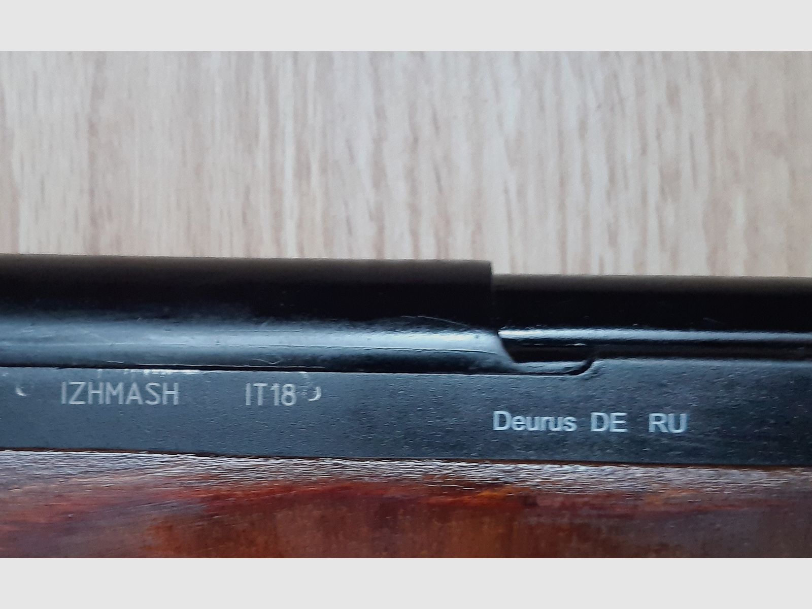 orig. russ. SKS 45 Simonov "IZHMASH" im Kal. 7,62x39 -Superperfekt- mit ca.1600gr. Abzug