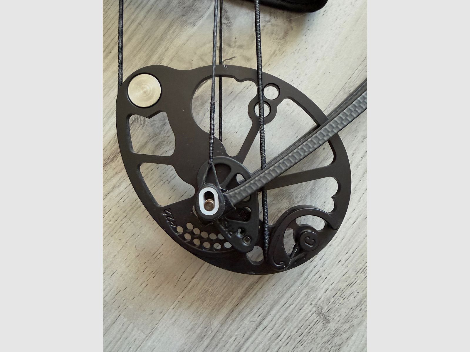 Compoundboog „Mission By Mathes“ met accessoires in ruil voor…