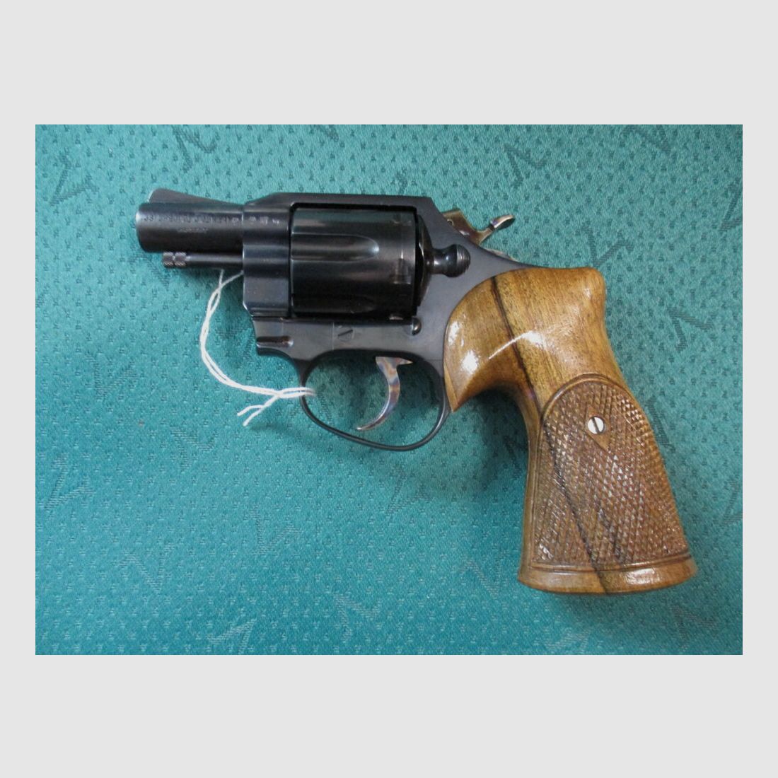 Revolver Miroku Japan, replica S&W Chief Special