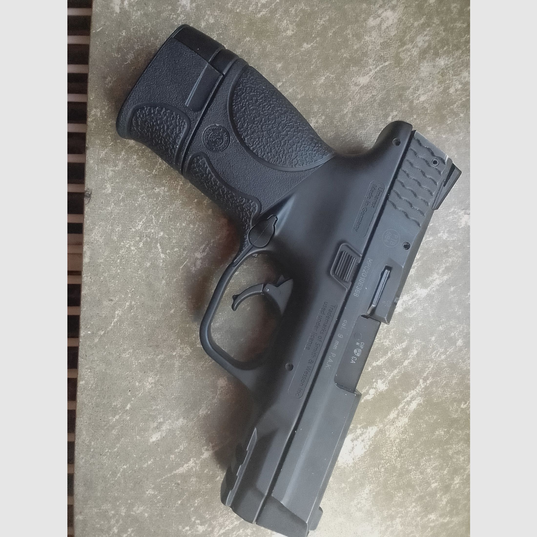 M&P 9C 